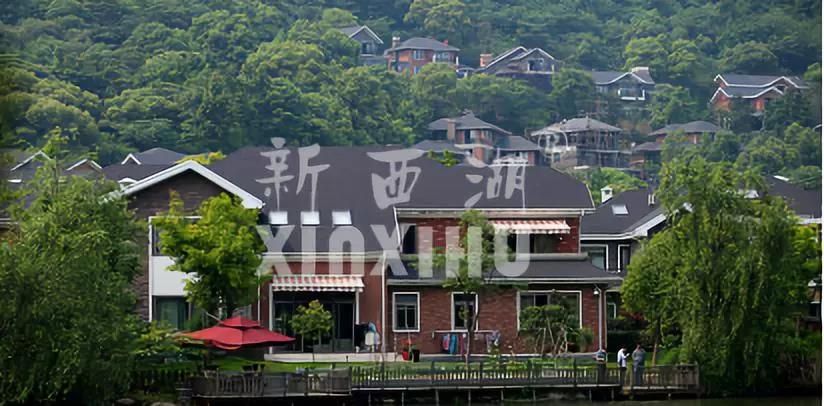 一片新西湖瀝青瓦，藏著你向往的詩與遠(yuǎn)方